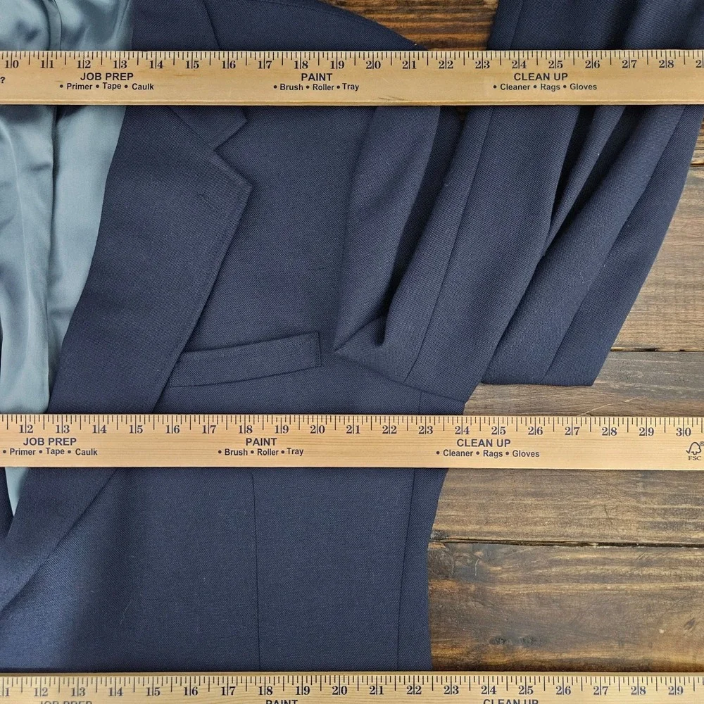 VTG Stafford Men's‎ Sport Coat Blazer Two Button Navy Polyester Wool 50R Slim